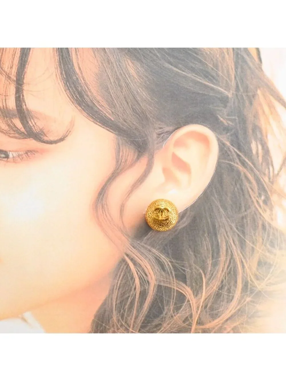 Chanel Earrings Gold